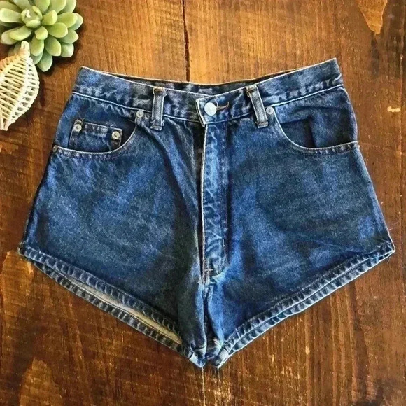 Bolero Jeans | Vintage High-Rise Jean Shorts - Picture 1 of 4